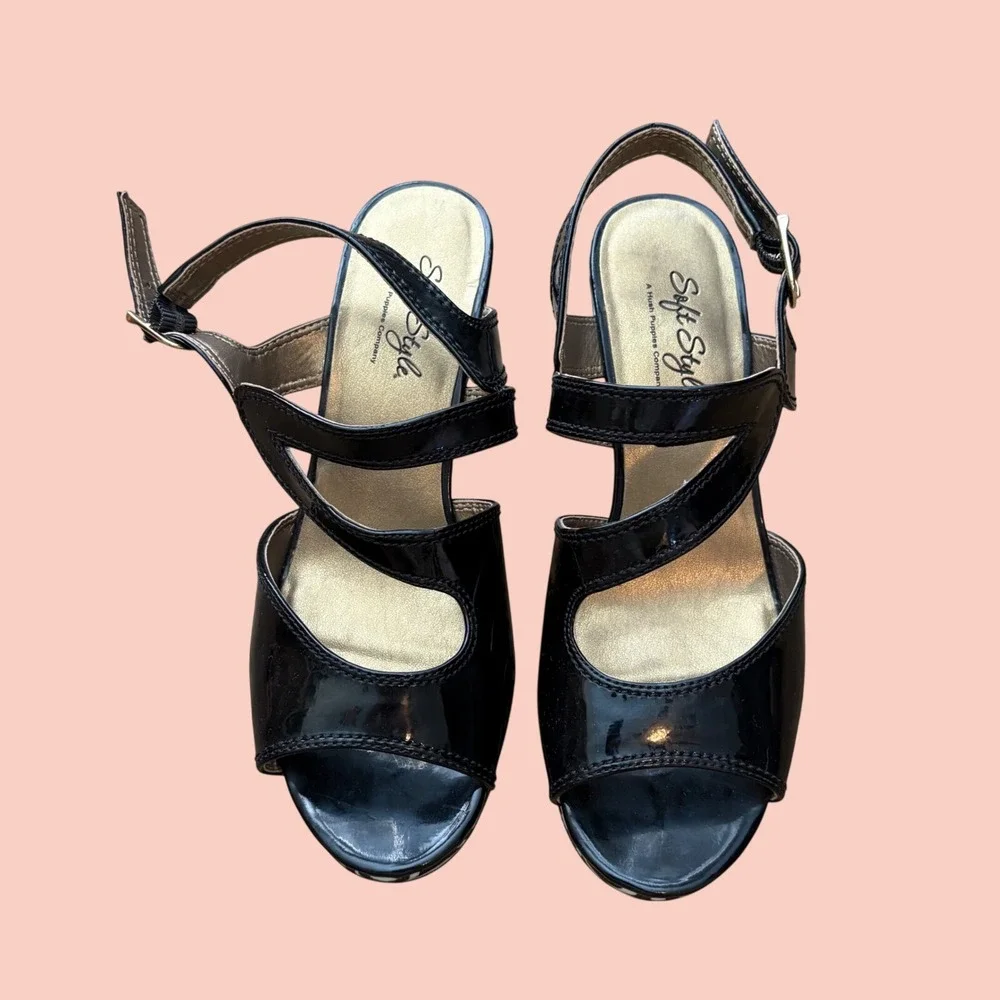 Vtg Y2K Glam Babydoll Womens Patent Leather Patterned Wedge Heel Strappy Shoe